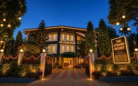 Strand Resort
